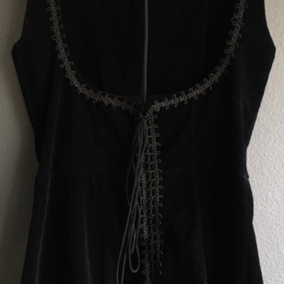 NEW Velvet Lace Up Square Neck Dresss - Picture 4 of 5